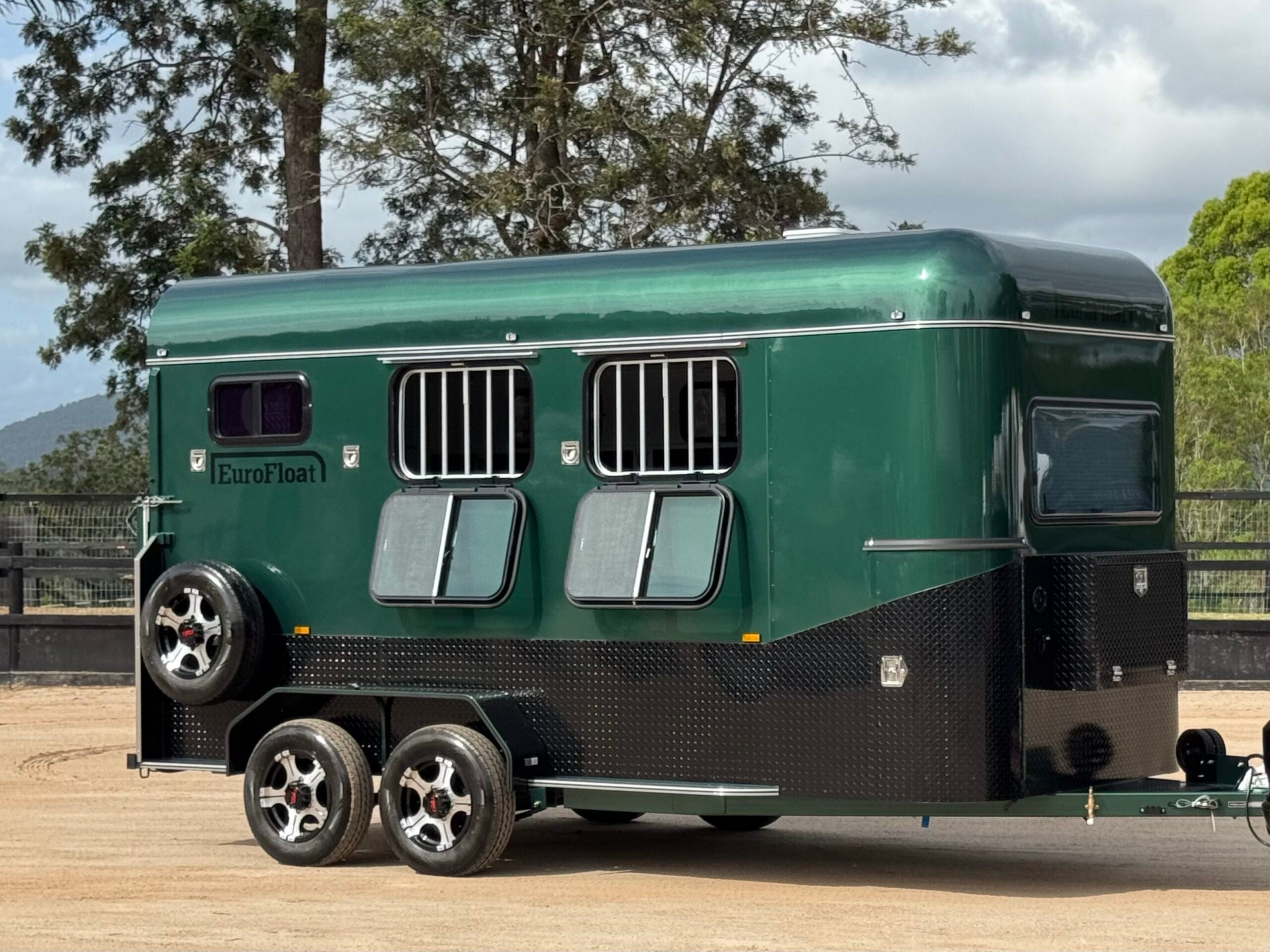 2HAL-L860 Eventer SN Prestige Series Deluxe Package