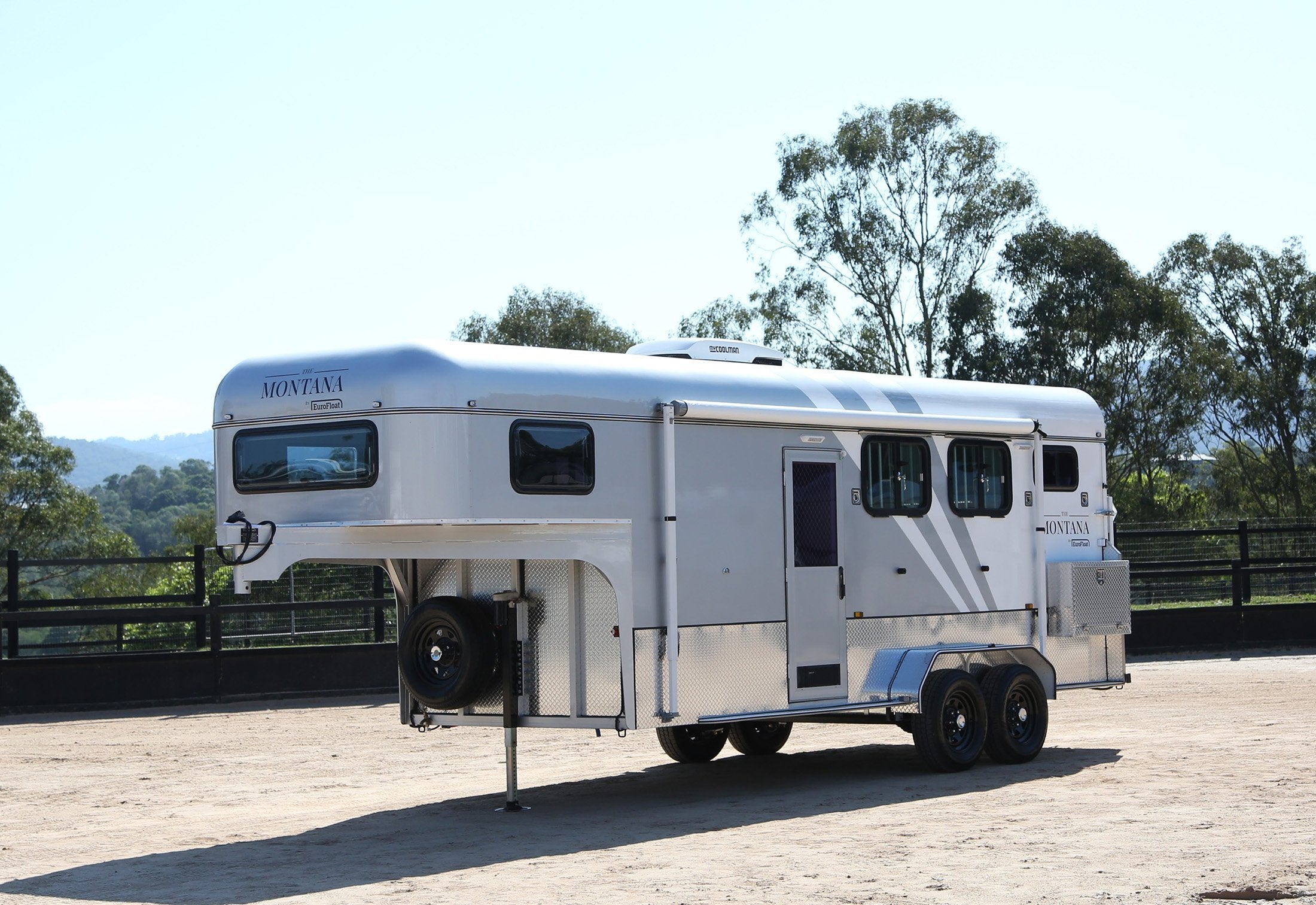Gooseneck Overnighter Package 2HSGN SN (2.1)