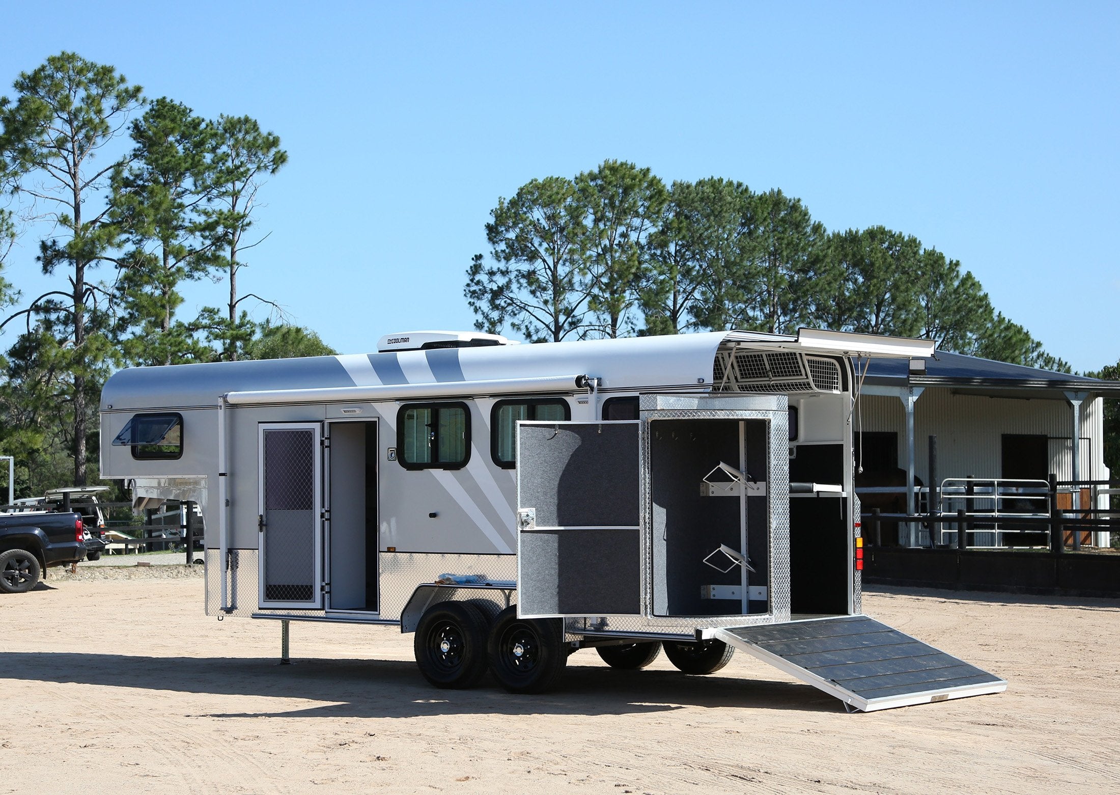 Gooseneck Overnighter Package 2HSGN SN (2.1)