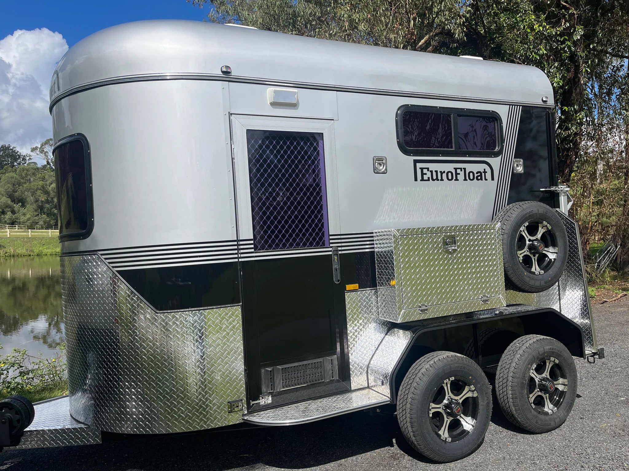2HSL-L400 RN Prestige Series Deluxe Package