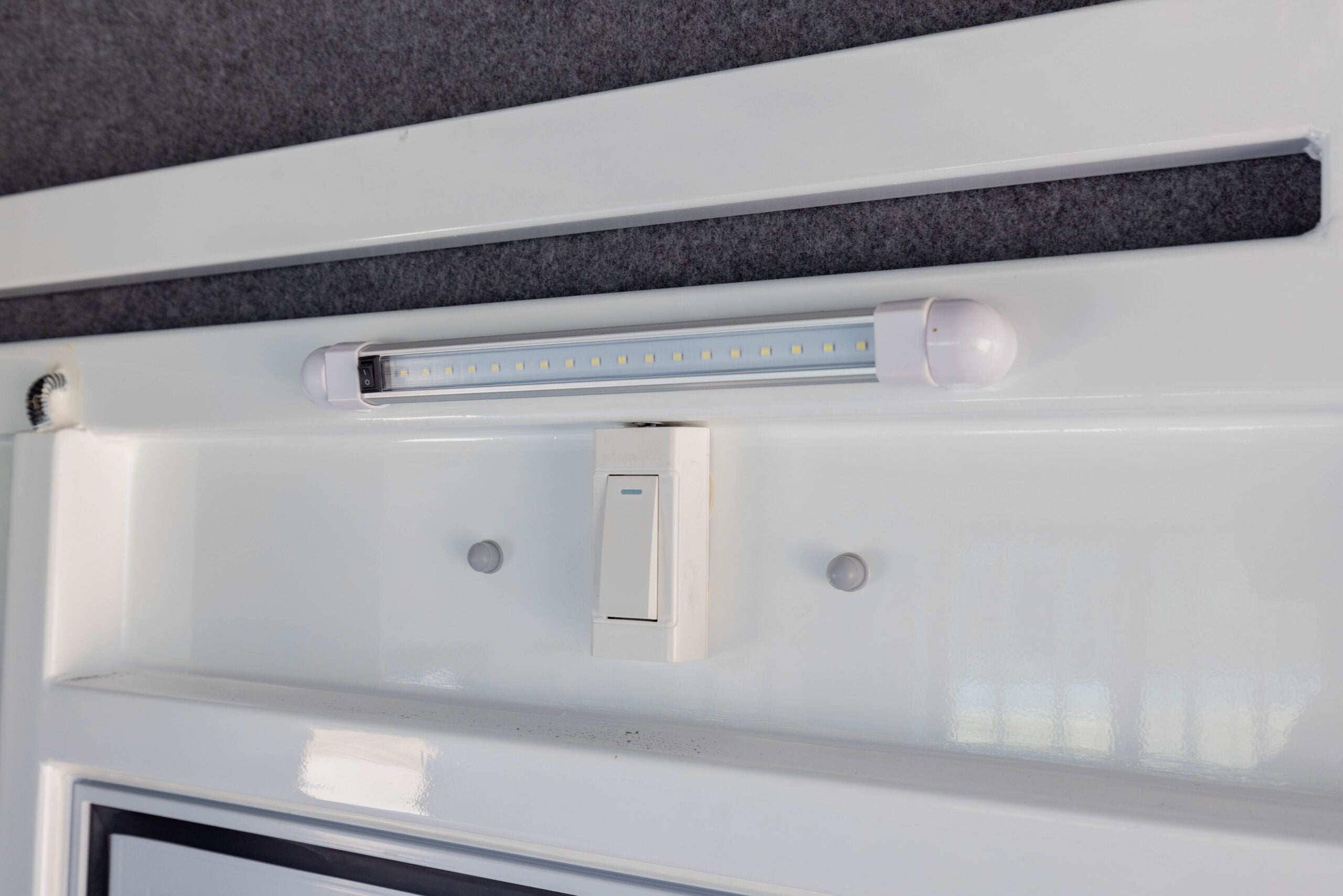 2HAL-L860 SN Prestige Series Deluxe Package
