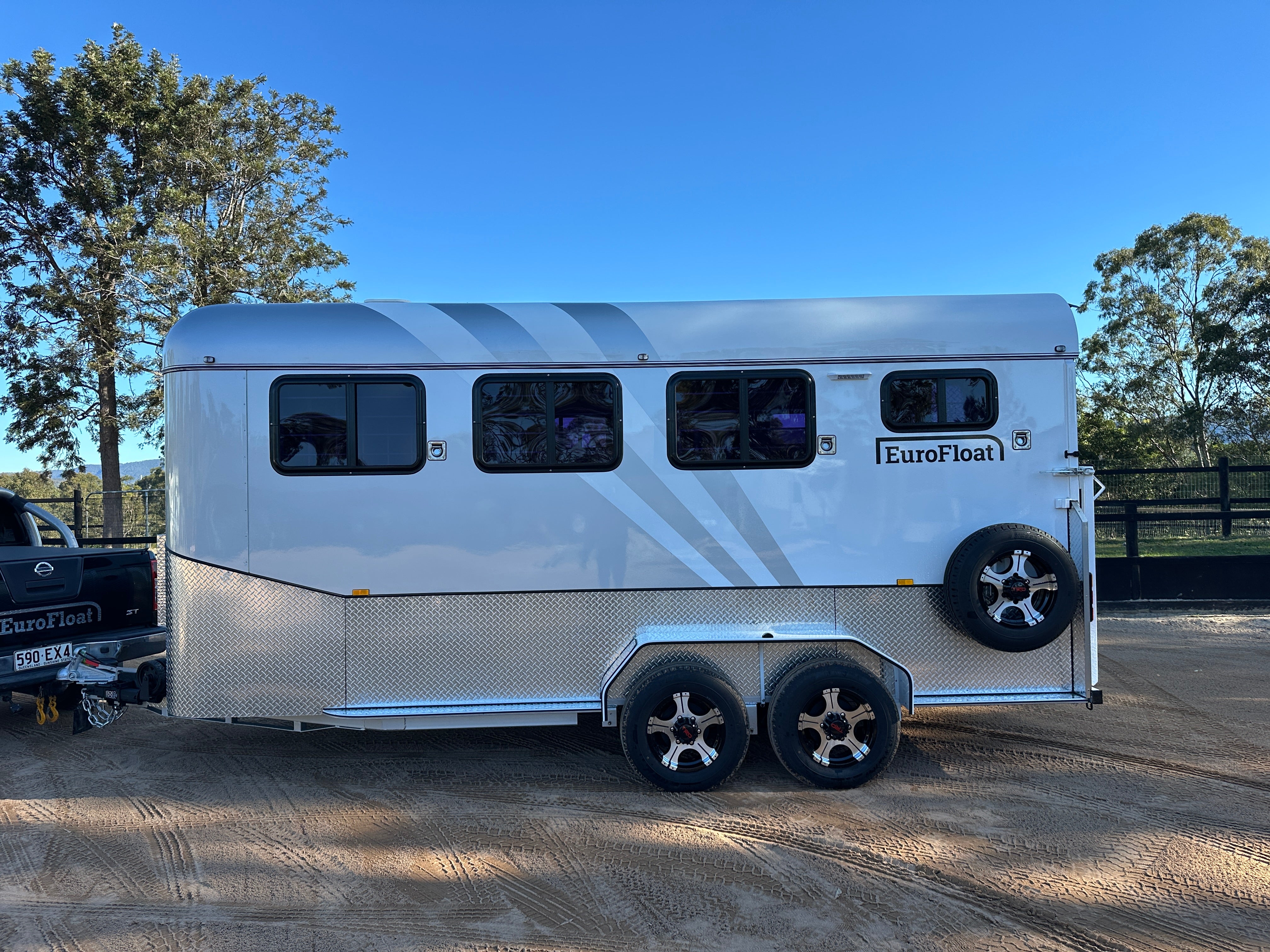 3HAL- Transporter SN Prestige Series Package 741.A