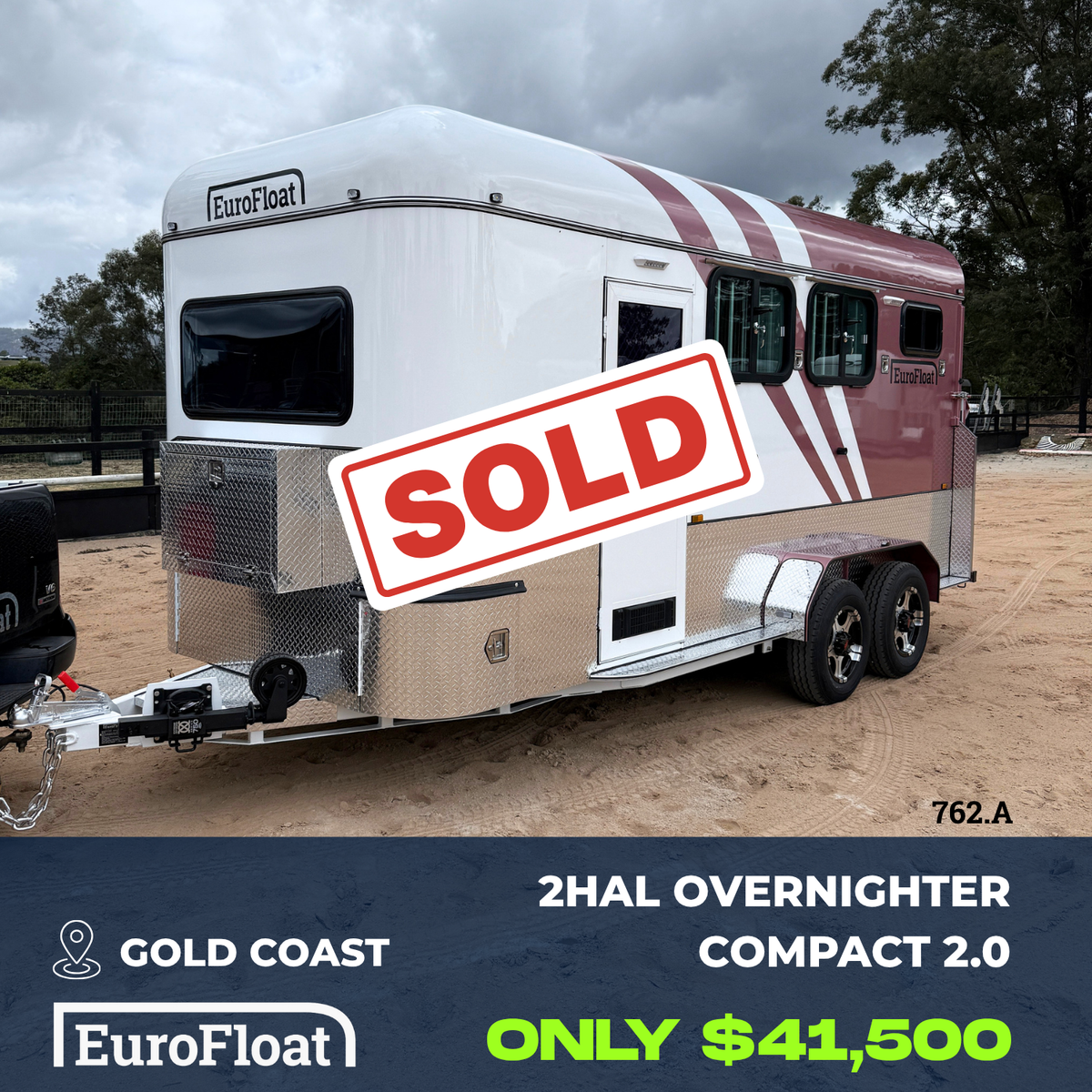 2 Horse Angle Load Camper Float Compact Overnighter SN 2.0