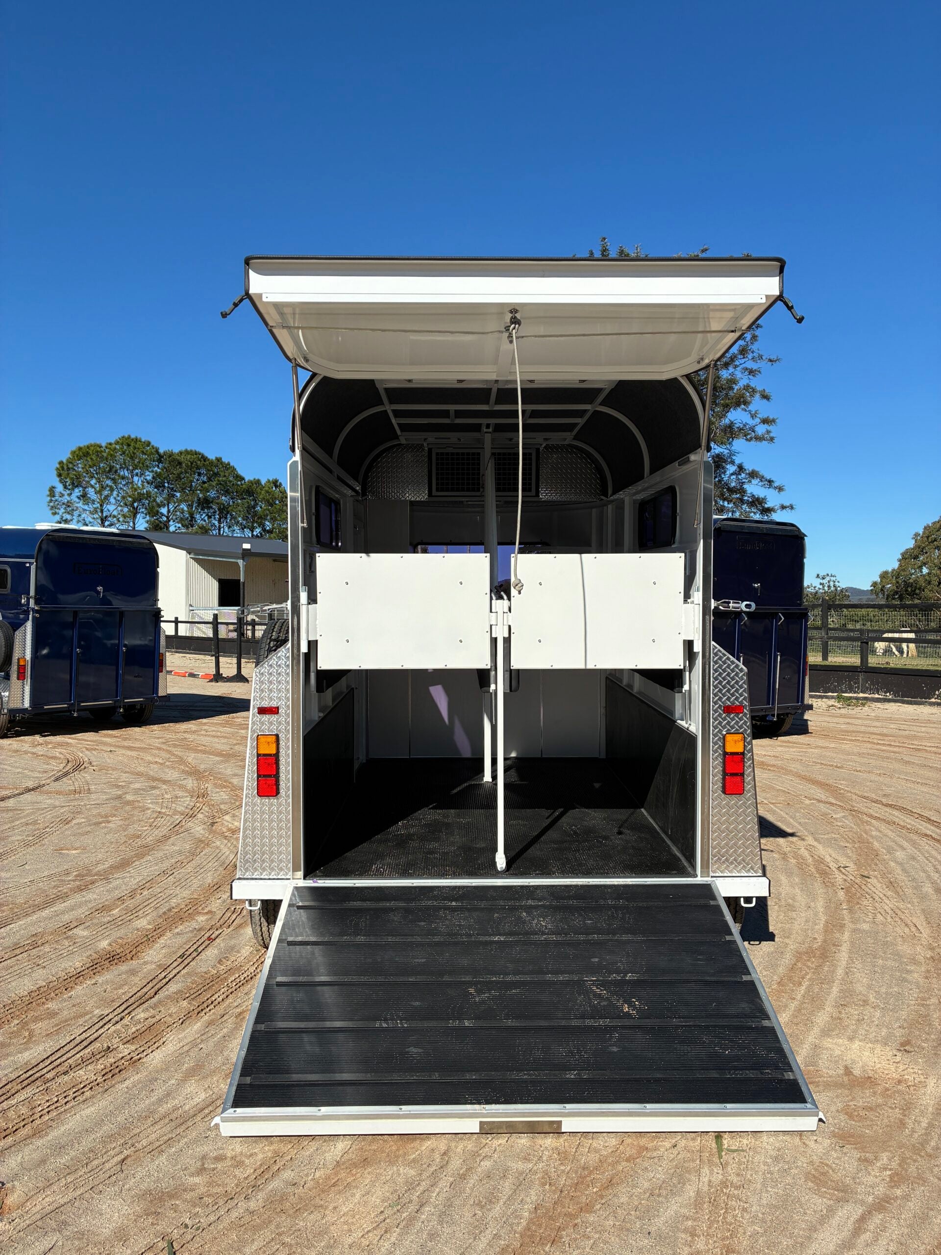 2HSL-L500 RN Prestige Series Standard Package
