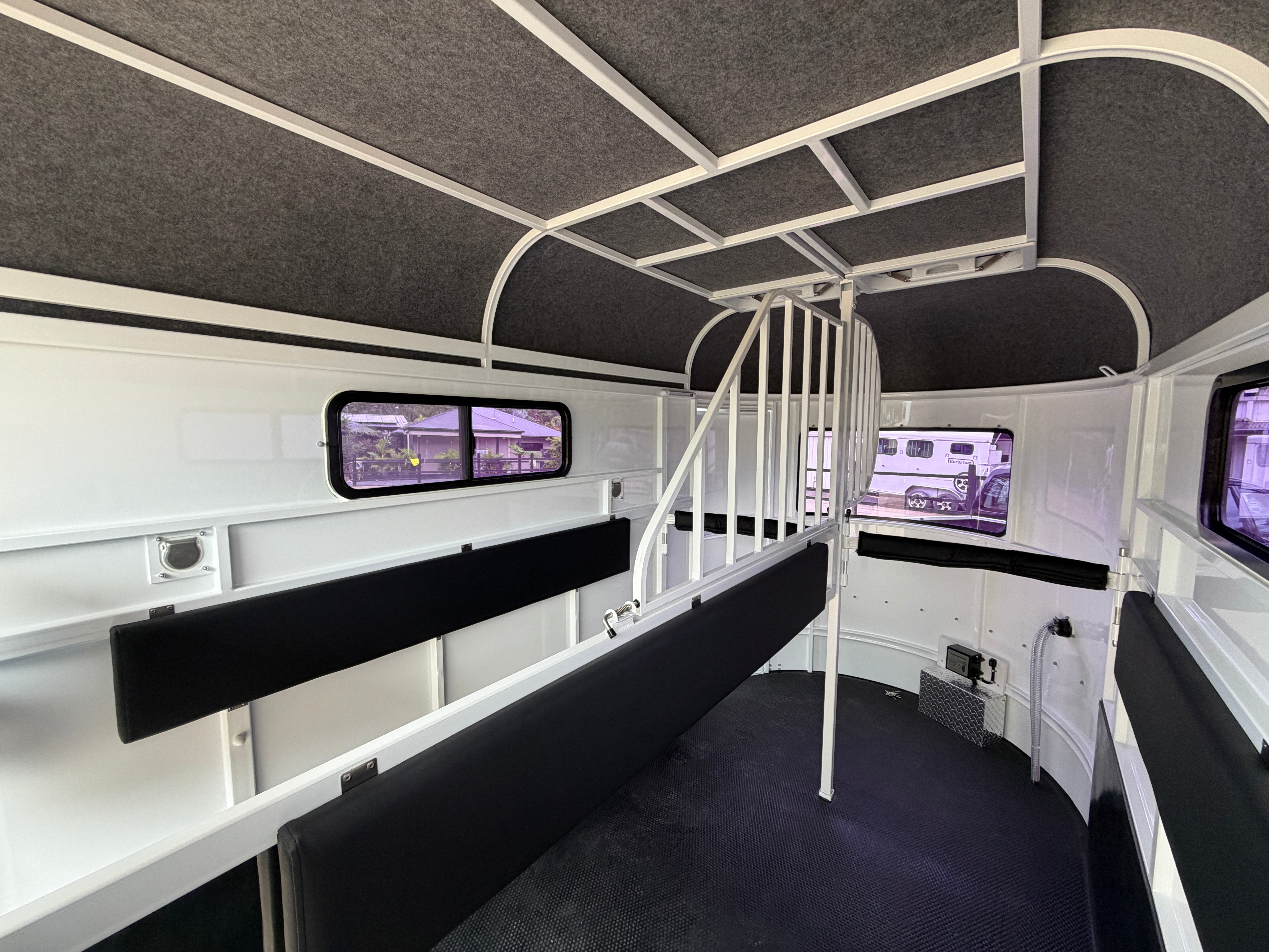 2HSL-S PLUS RN Prestige Series Standard Package