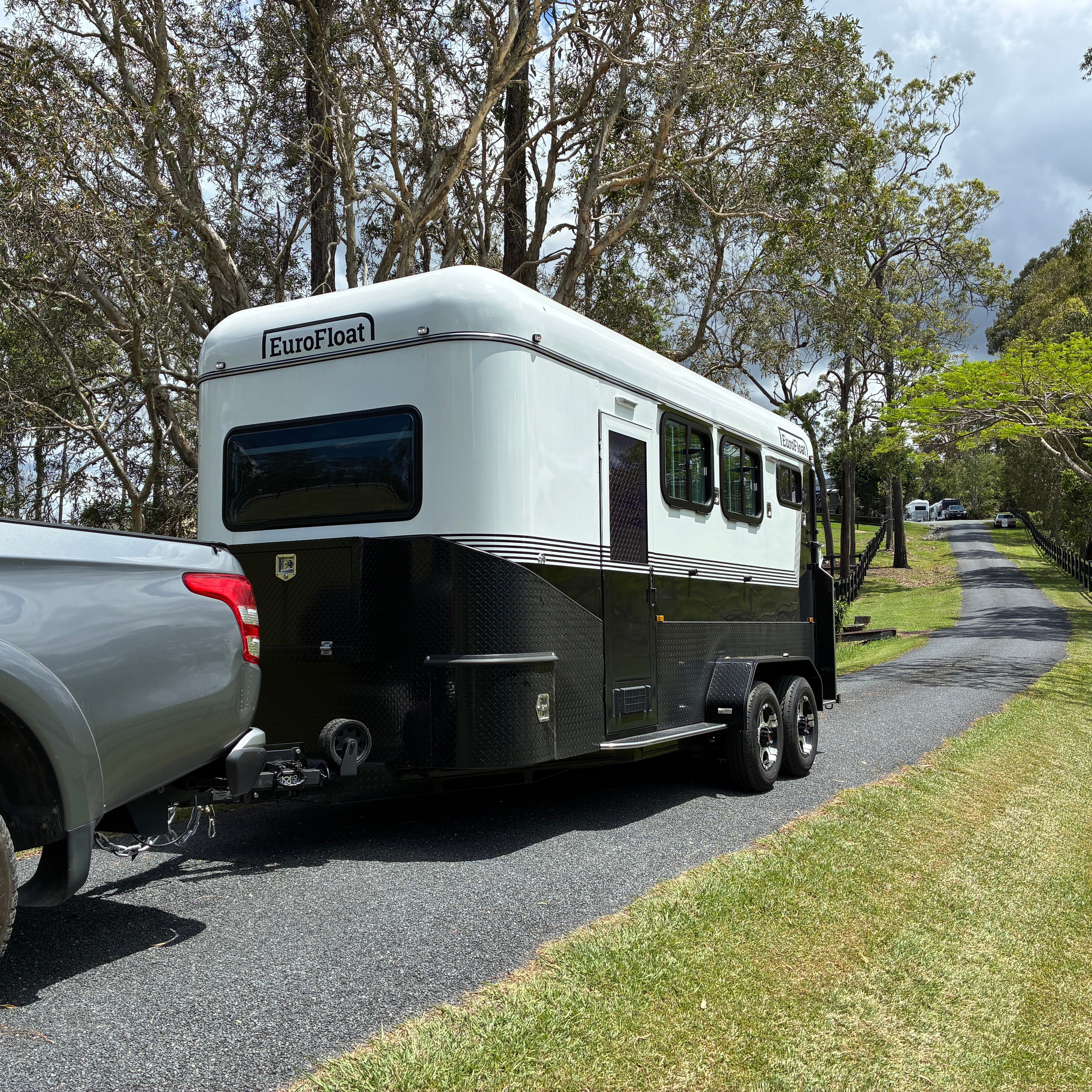 Overnighter Mid Series 2HAL-O SN (2.1) 5106 RB-DW 740.B