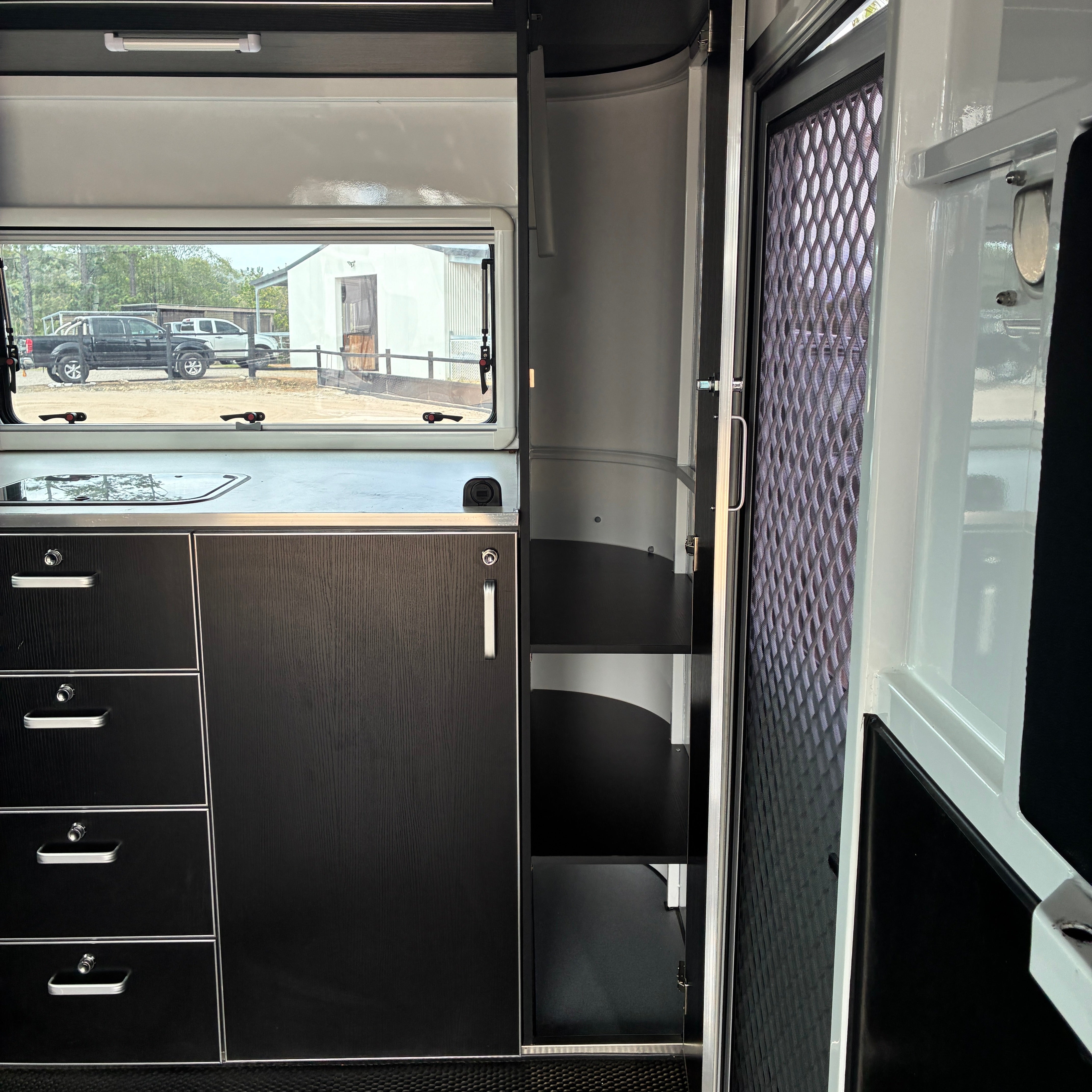 3HAL-L500 SN Prestige Series Deluxe Package