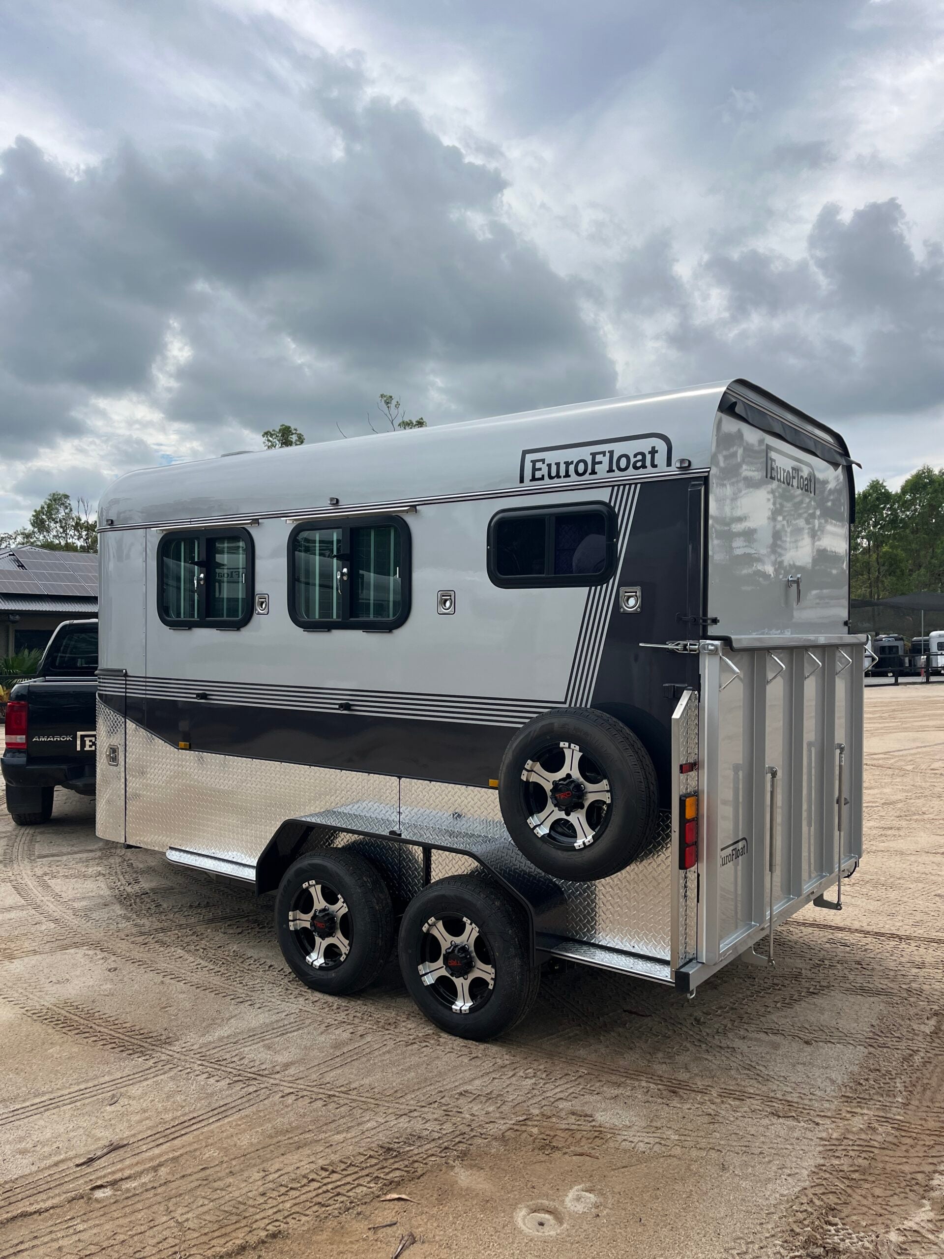 2HAL-L860 SN Prestige Series Deluxe Package