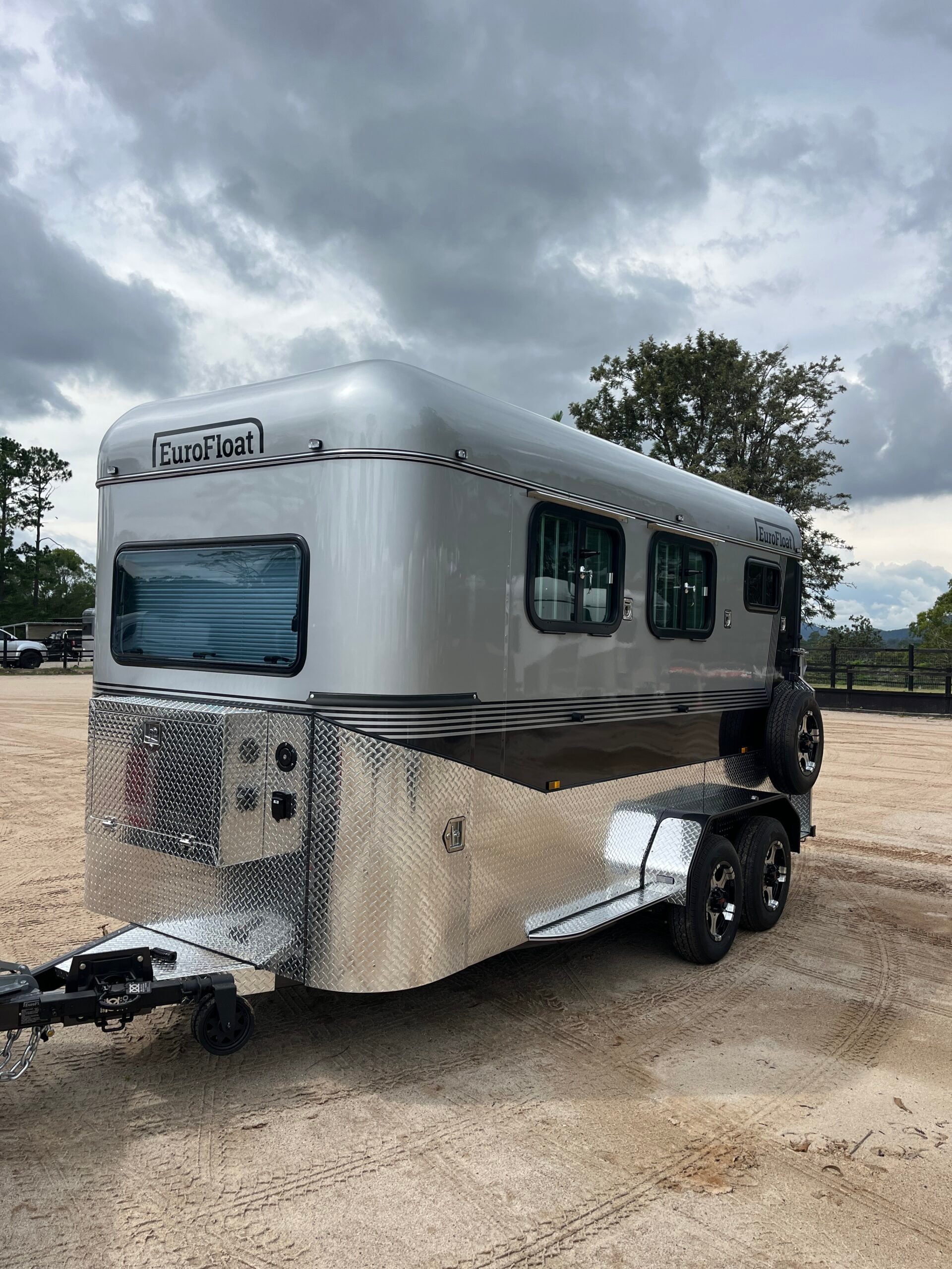 2HAL-L860 SN Prestige Series Deluxe Package