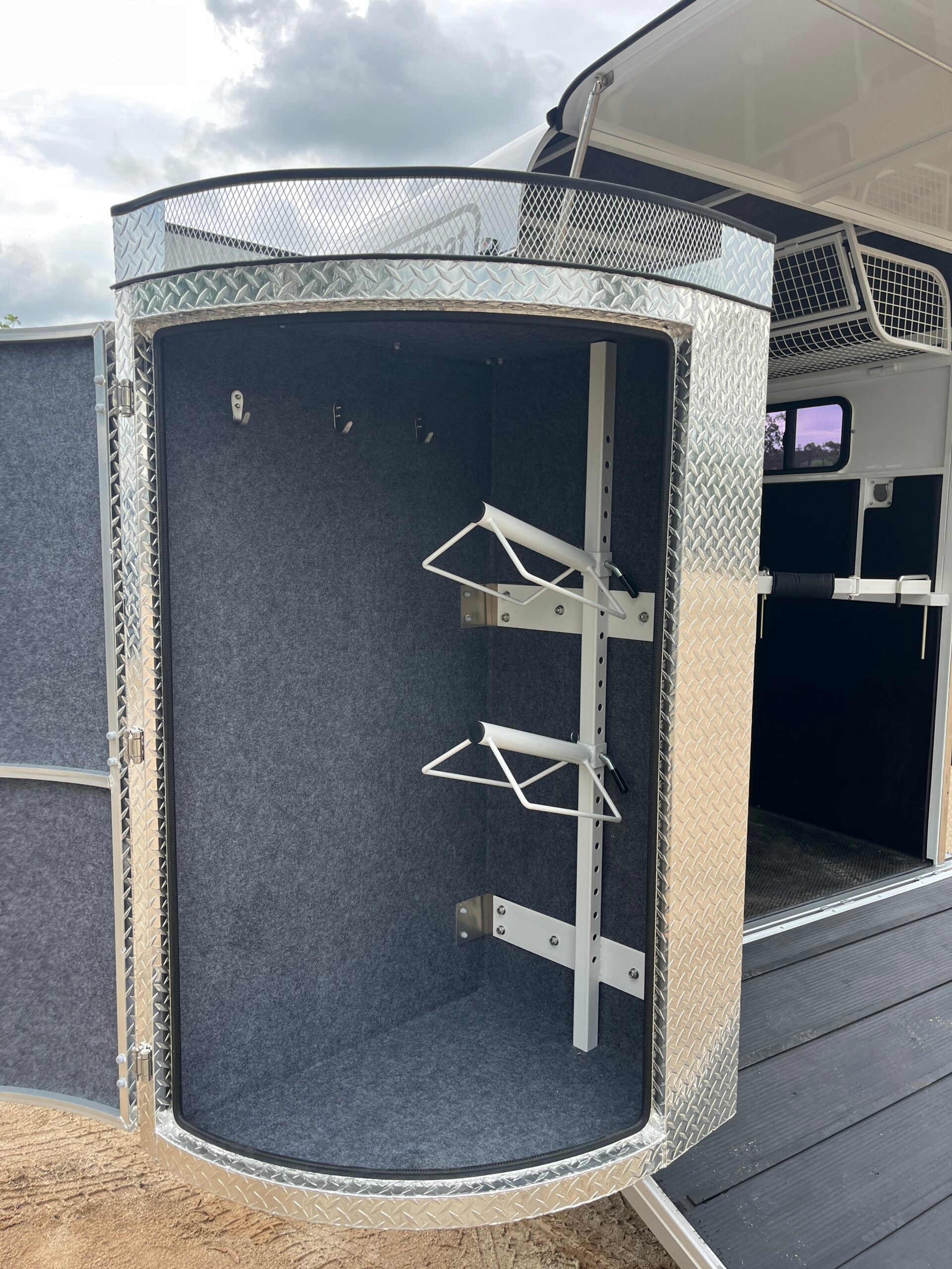 2HAL-L860 SN Prestige Series Deluxe Package