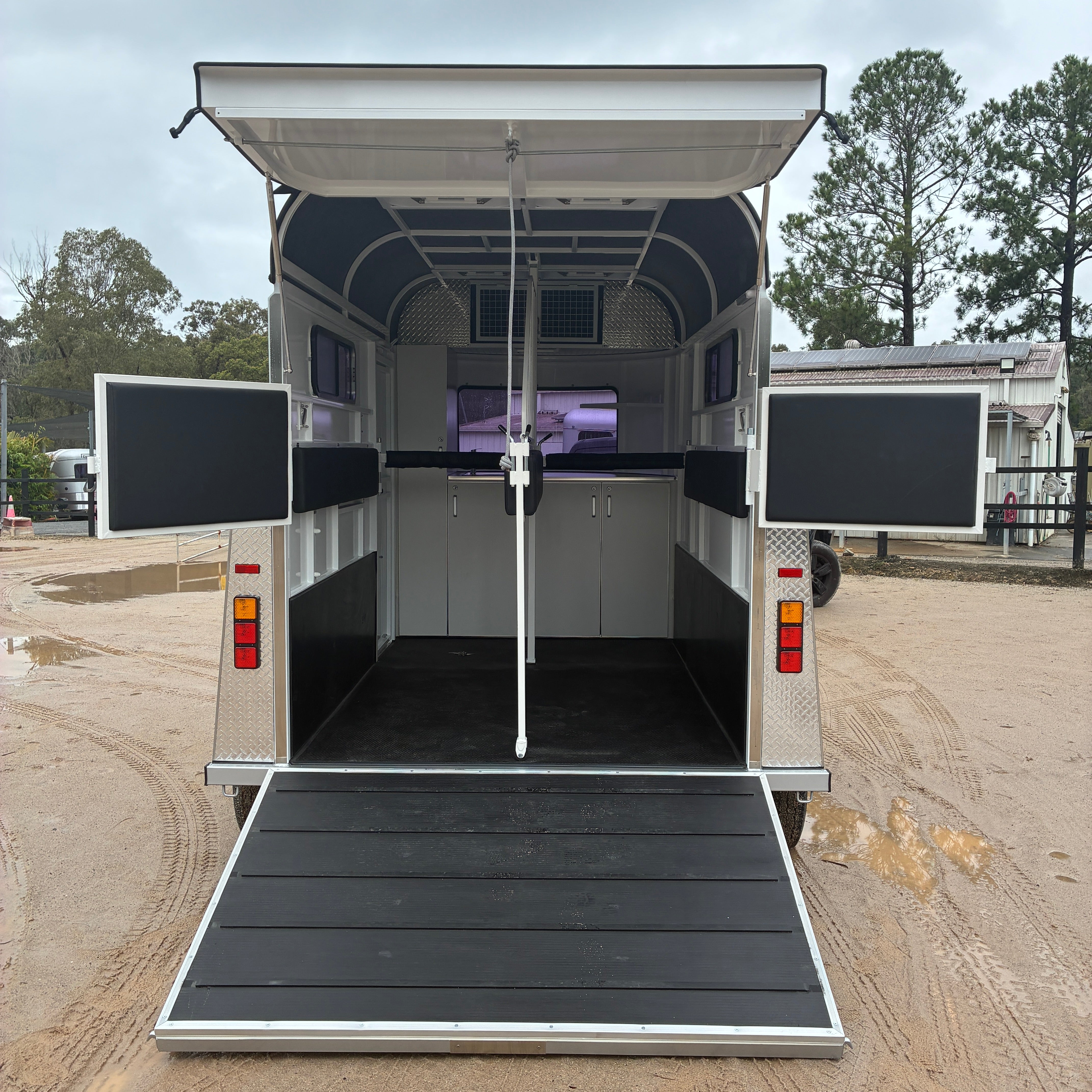 2HSL-L400 RN Classic Series Standard Package