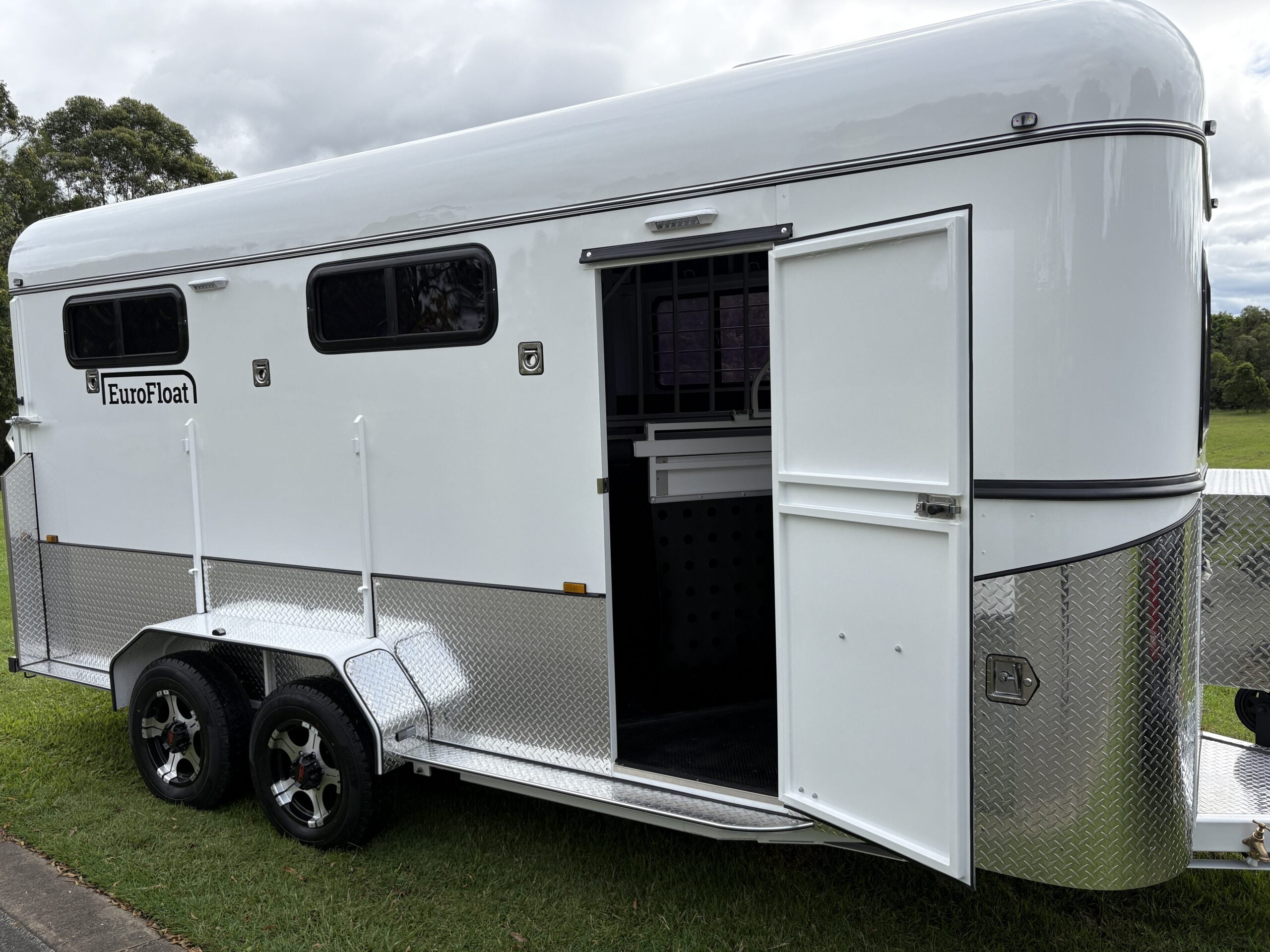 3HAL- THE Transporter SN Prestige Series Package