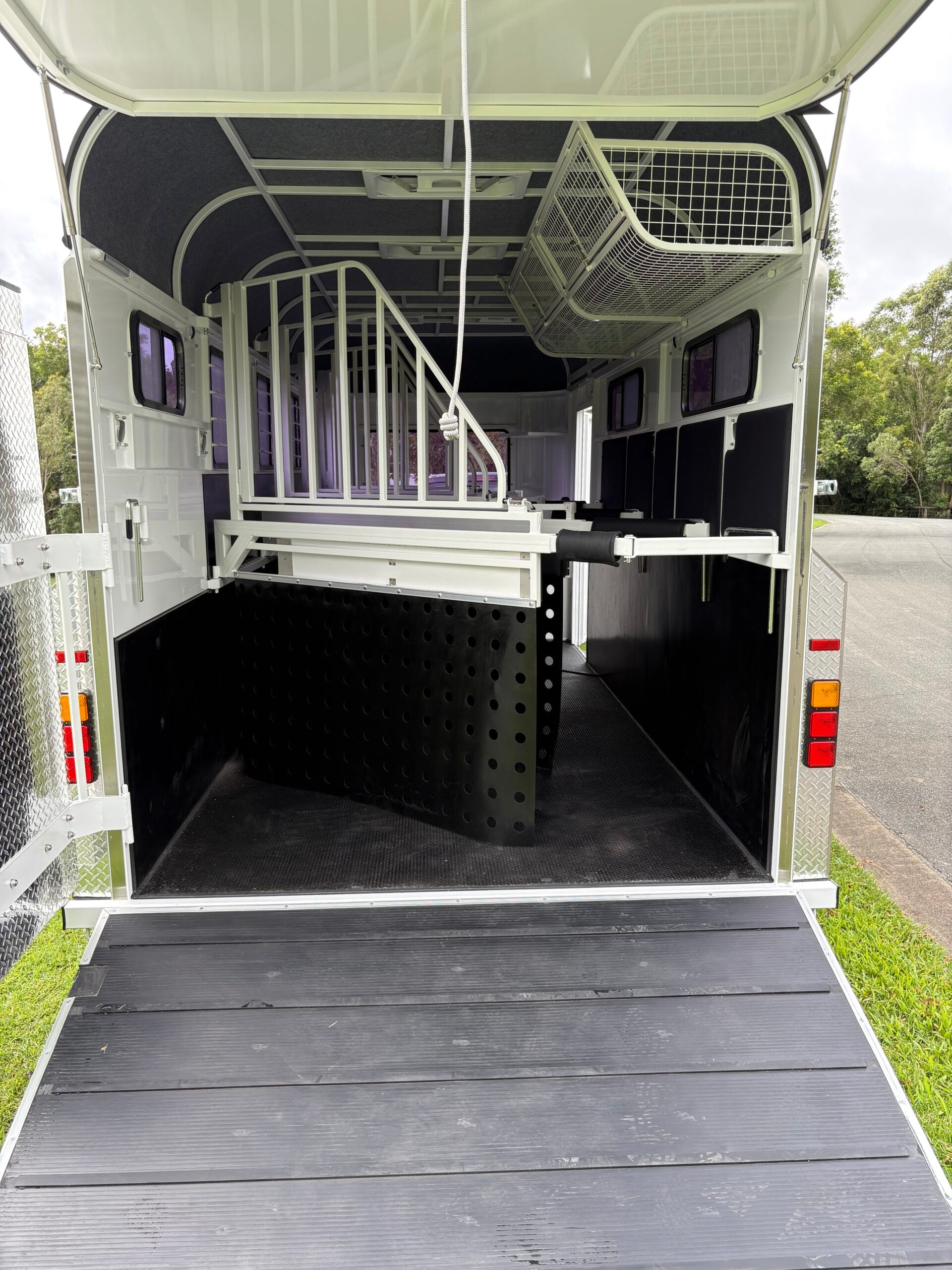 3HAL- THE Transporter SN Prestige Series Package