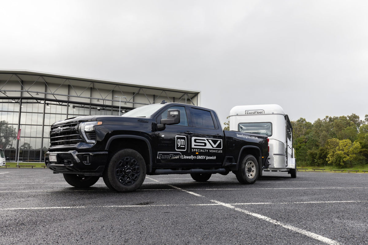 Silverado HD hitched to a three-horse EuroFloat
