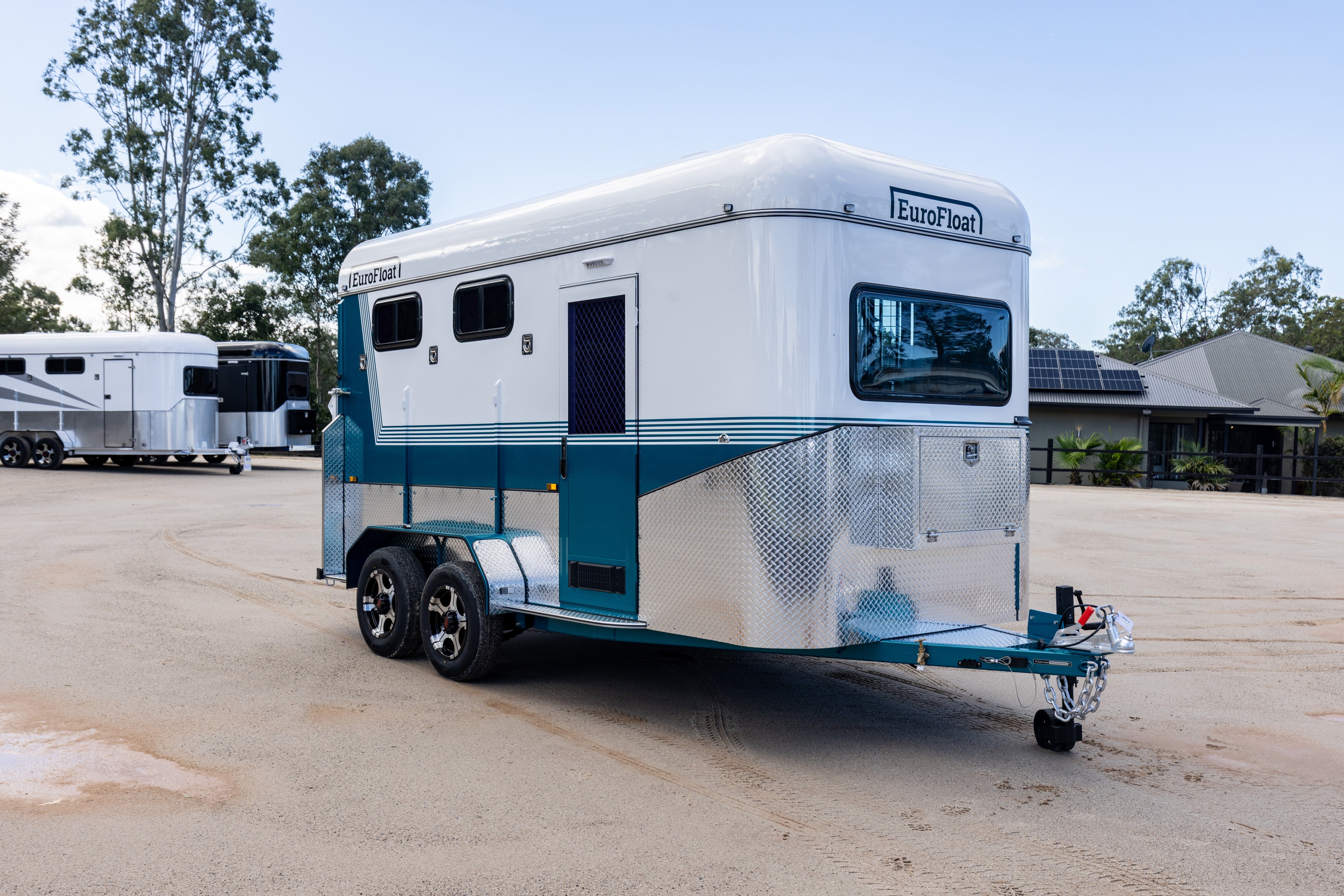 2HAL-L860 SN Prestige Series Deluxe Package