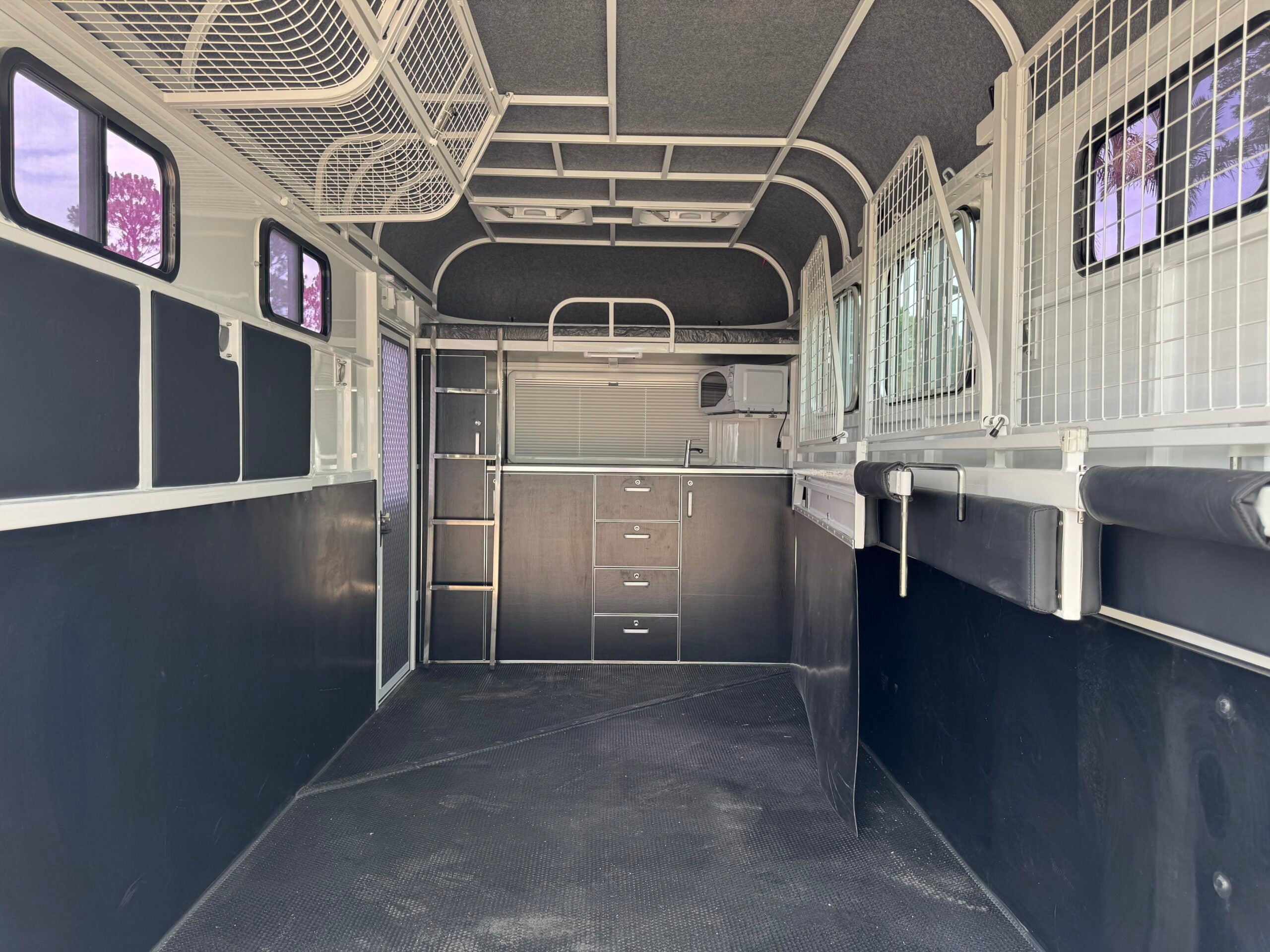 2HAL-L860 Eventer SN Prestige Series Deluxe Package