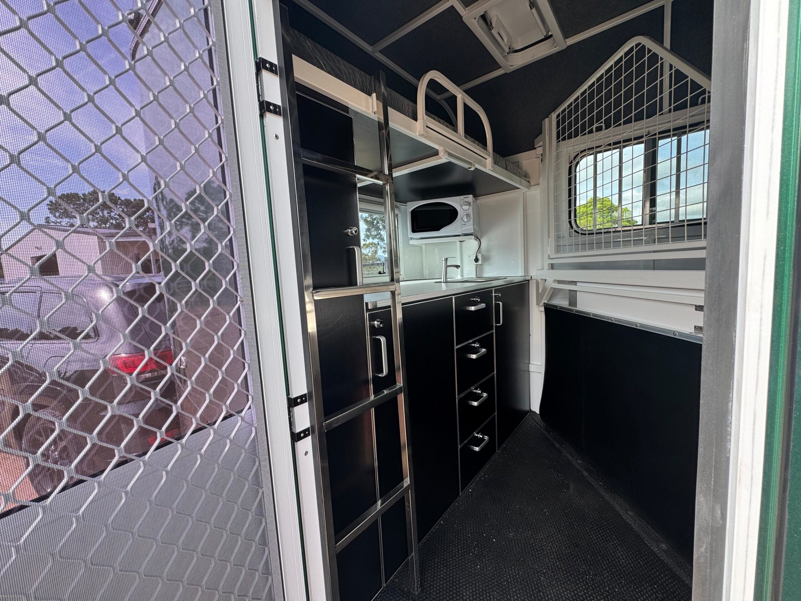 2HAL-L860 Eventer SN Prestige Series Deluxe Package