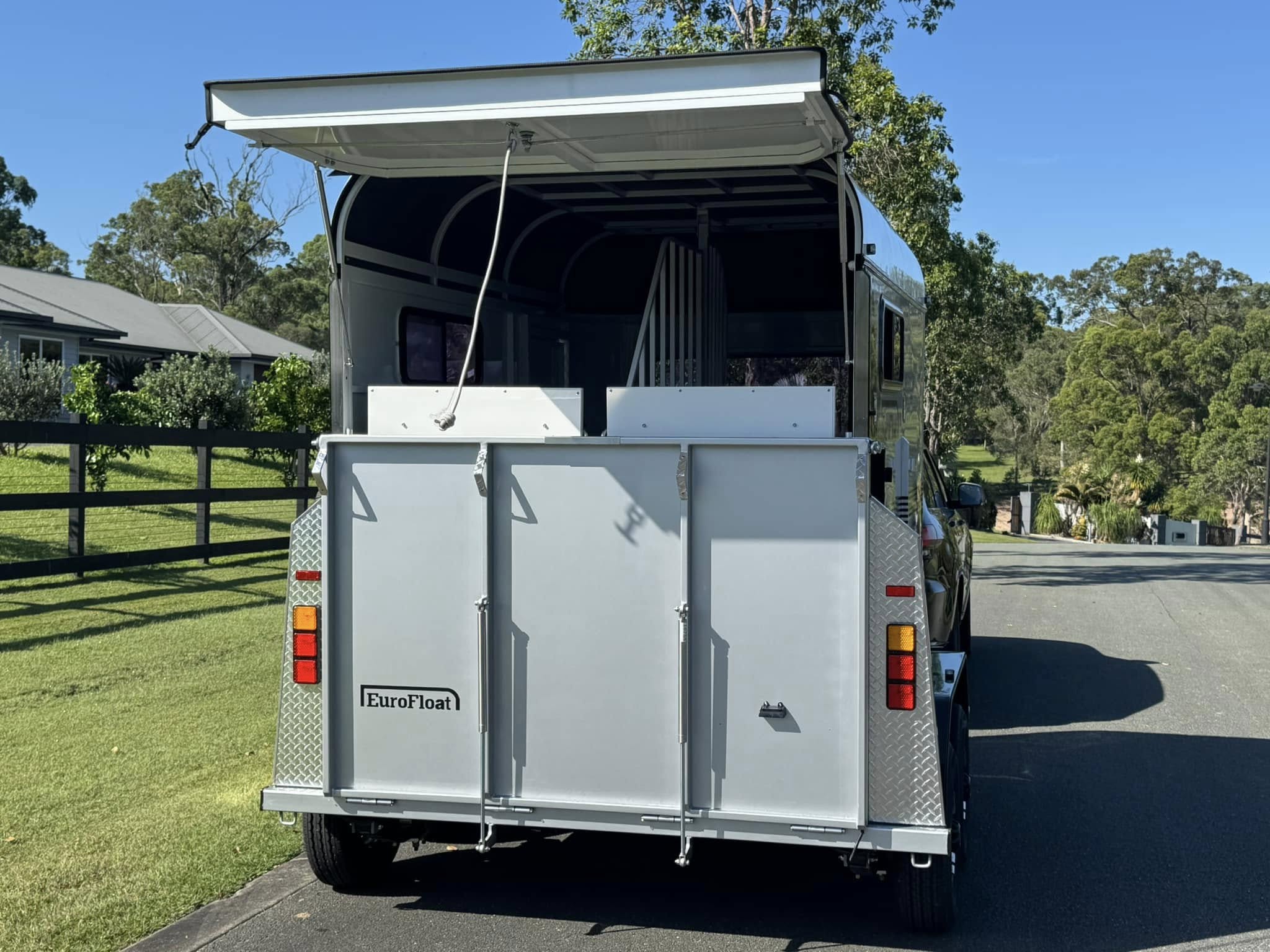 2HSL-S SN Prestige Series Standard Package