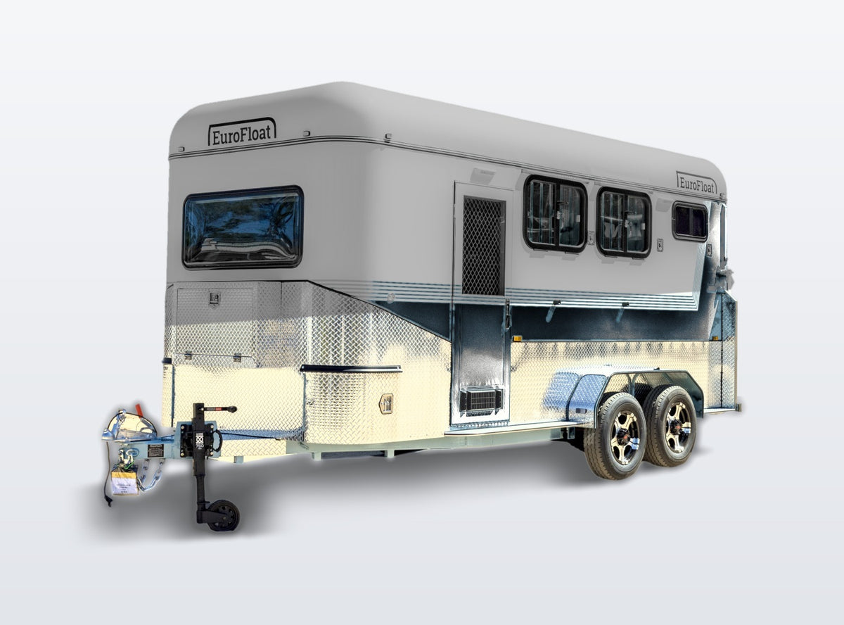 2 Horse Angle Load Camper Float Compact Overnighter SN 2.1, photo 1