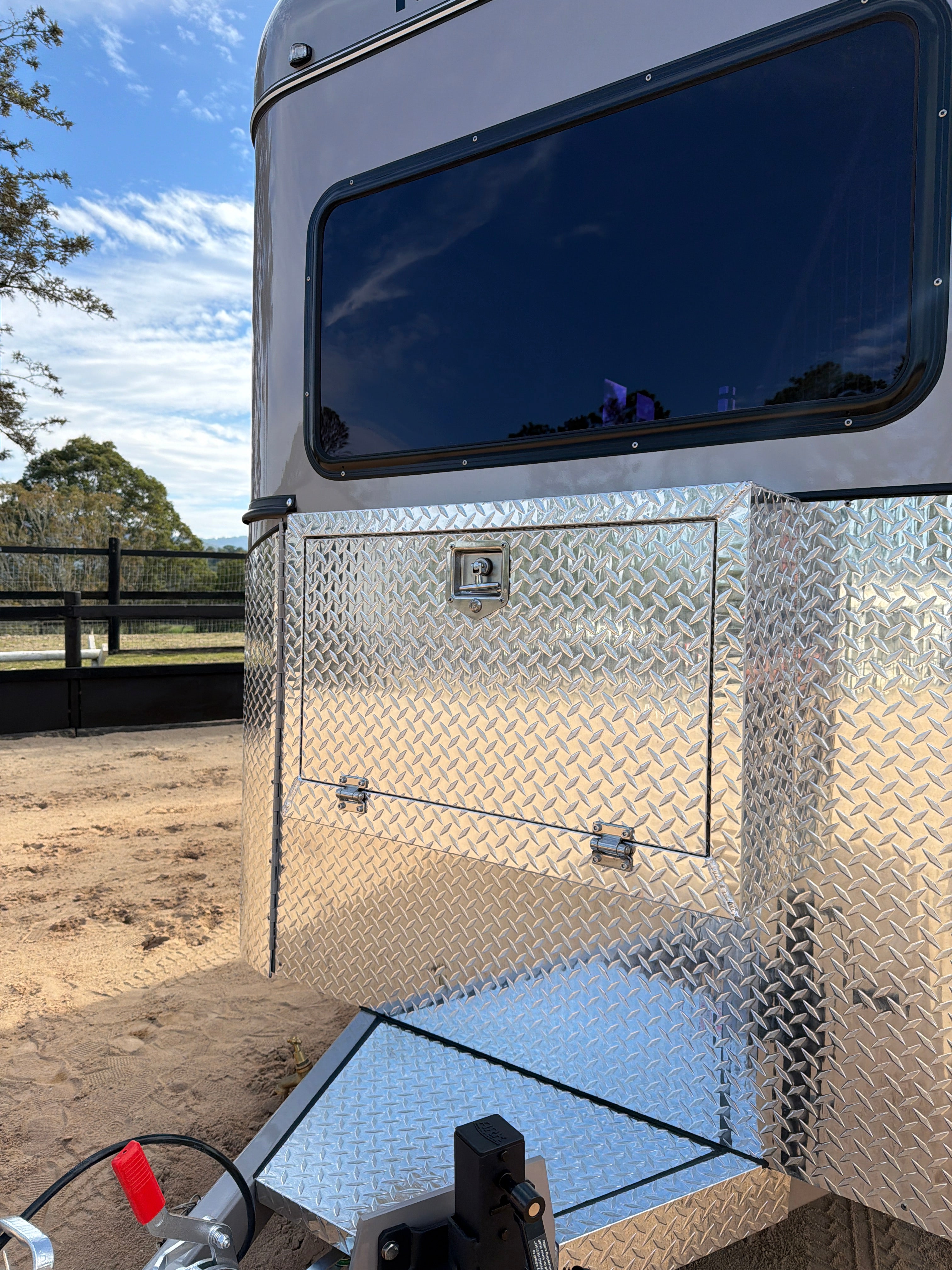 2 Horse Angle Load Float S Plus SN 761.B