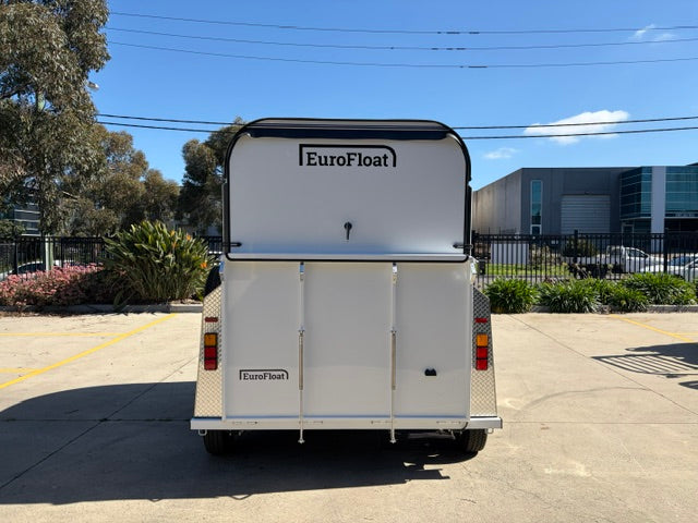 2 Horse Straight Load Float S RN Standard 763.C