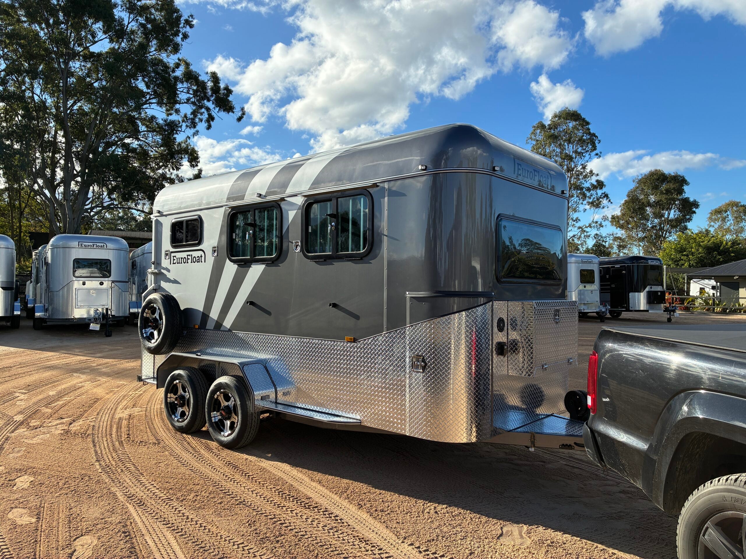 2HAL-L860 SN Prestige Series Deluxe Package