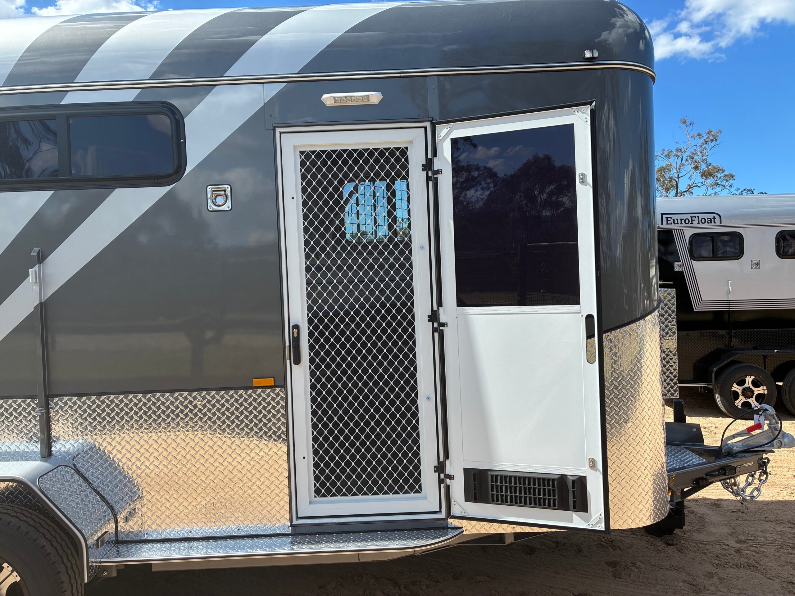 3HAL-L500 SN Prestige Series Deluxe Package