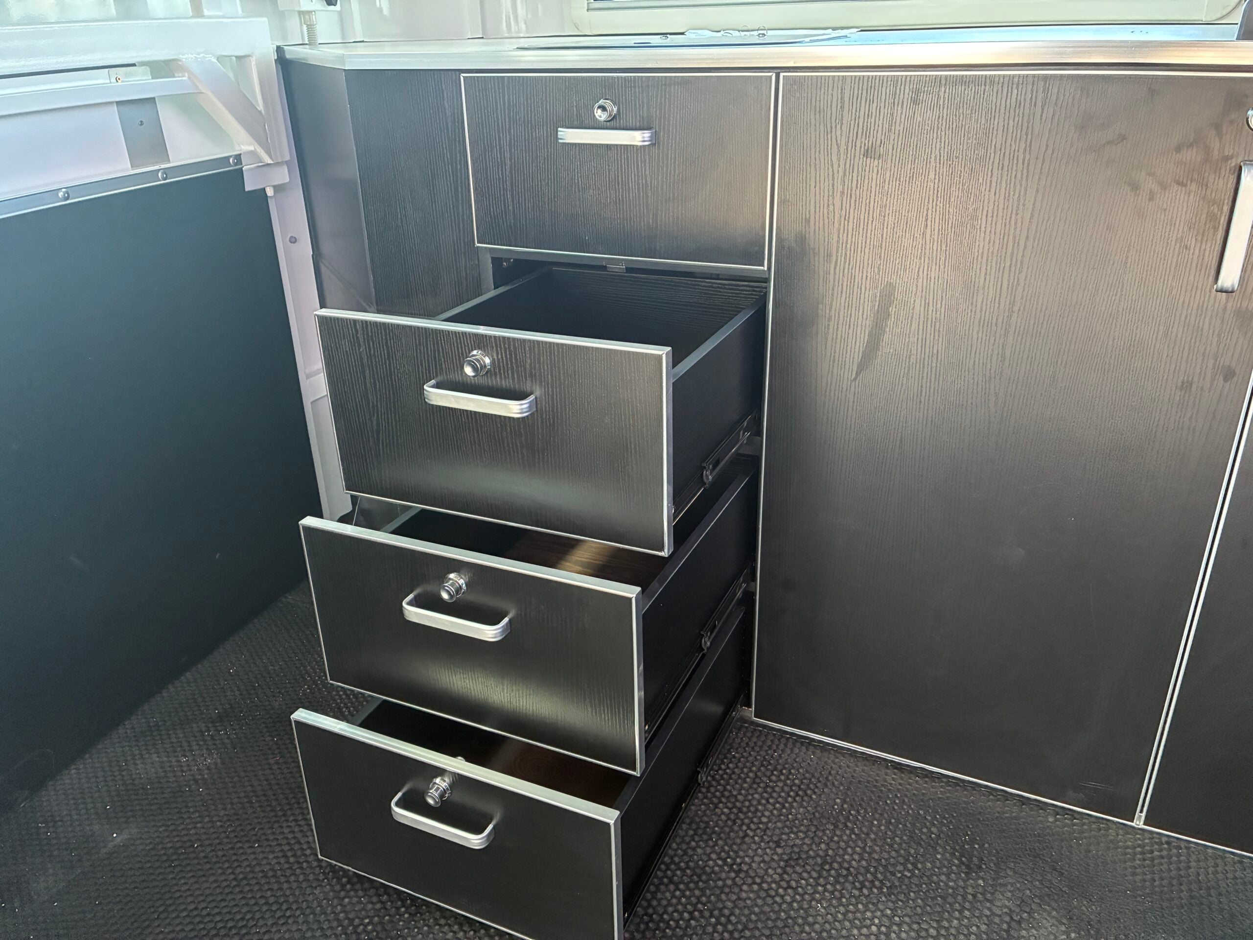 3HAL-L500 SN Prestige Series Deluxe Package