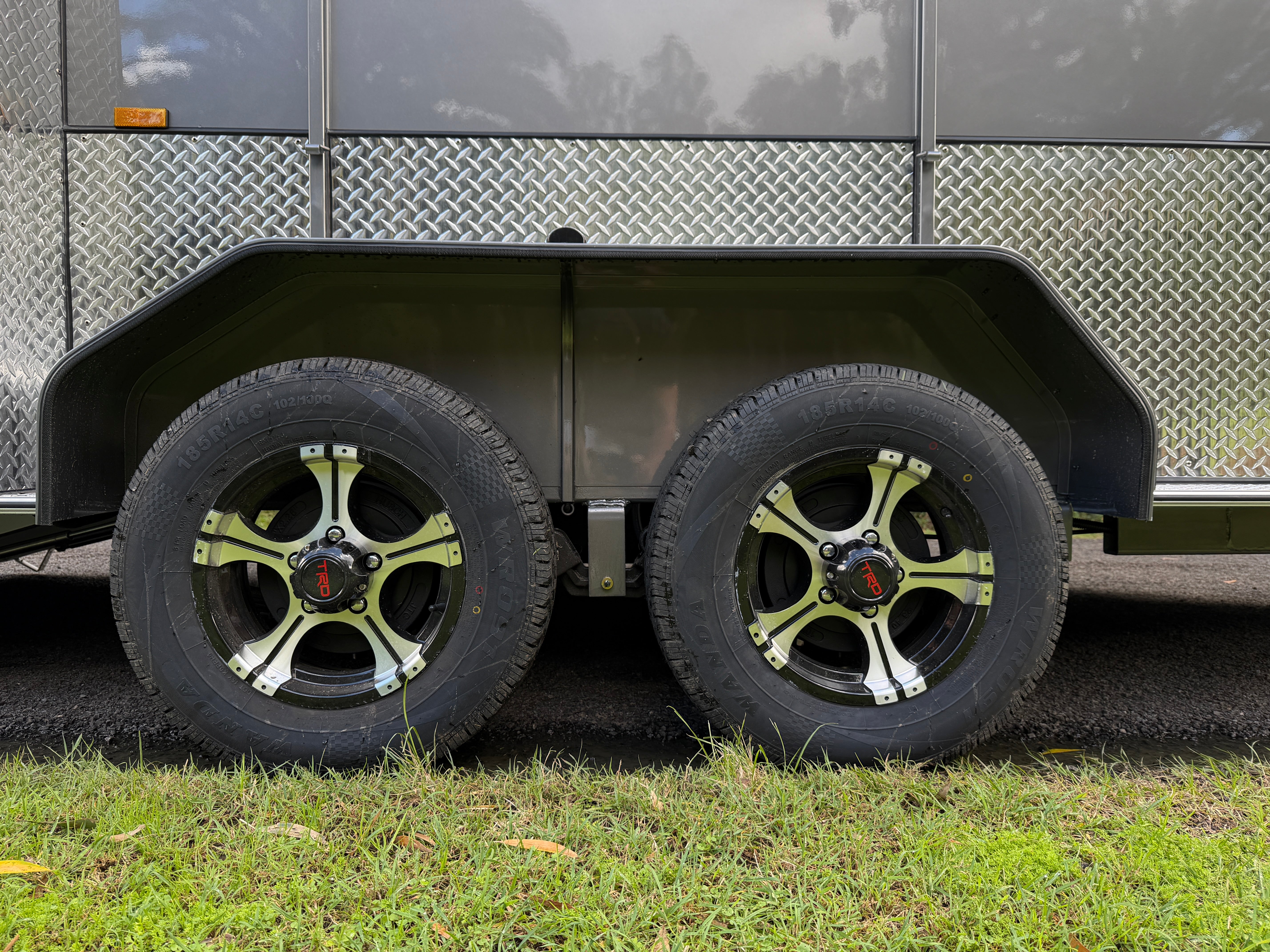 2HSL-L400 RN Classic Series Standard Package