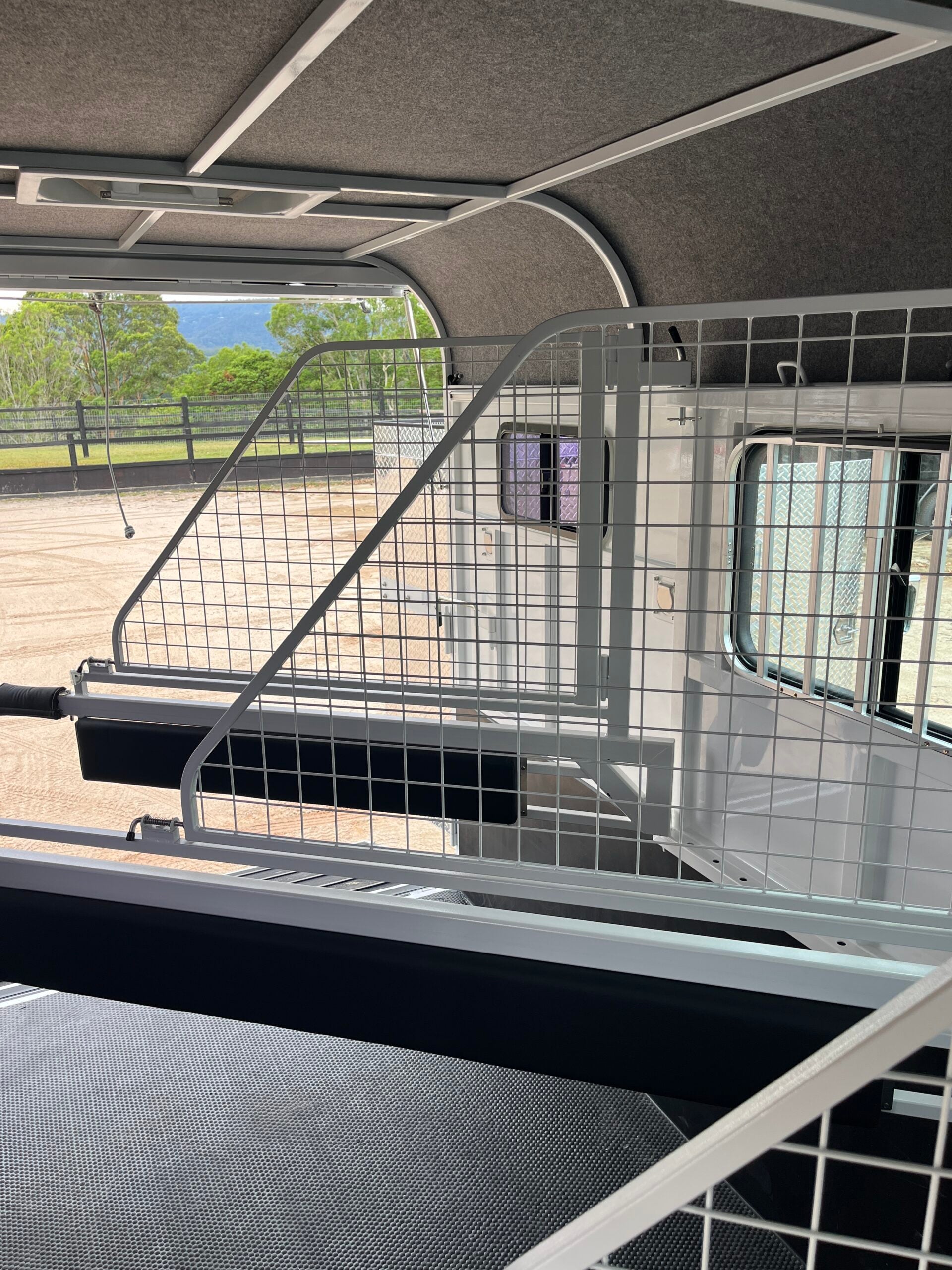 2HAL-L860 SN Prestige Series Deluxe Package