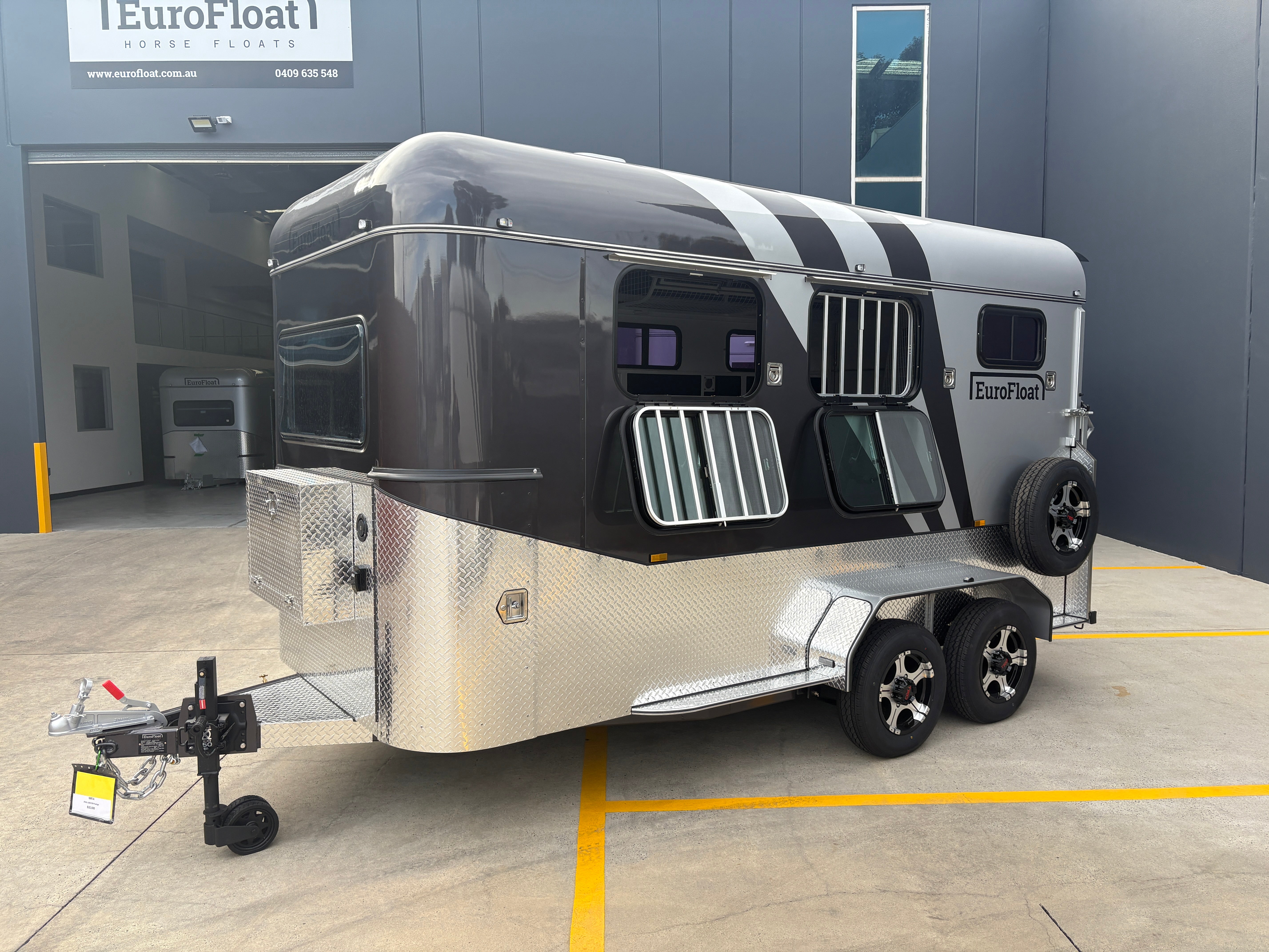 2HAL-L860 SN Prestige Series Deluxe Package