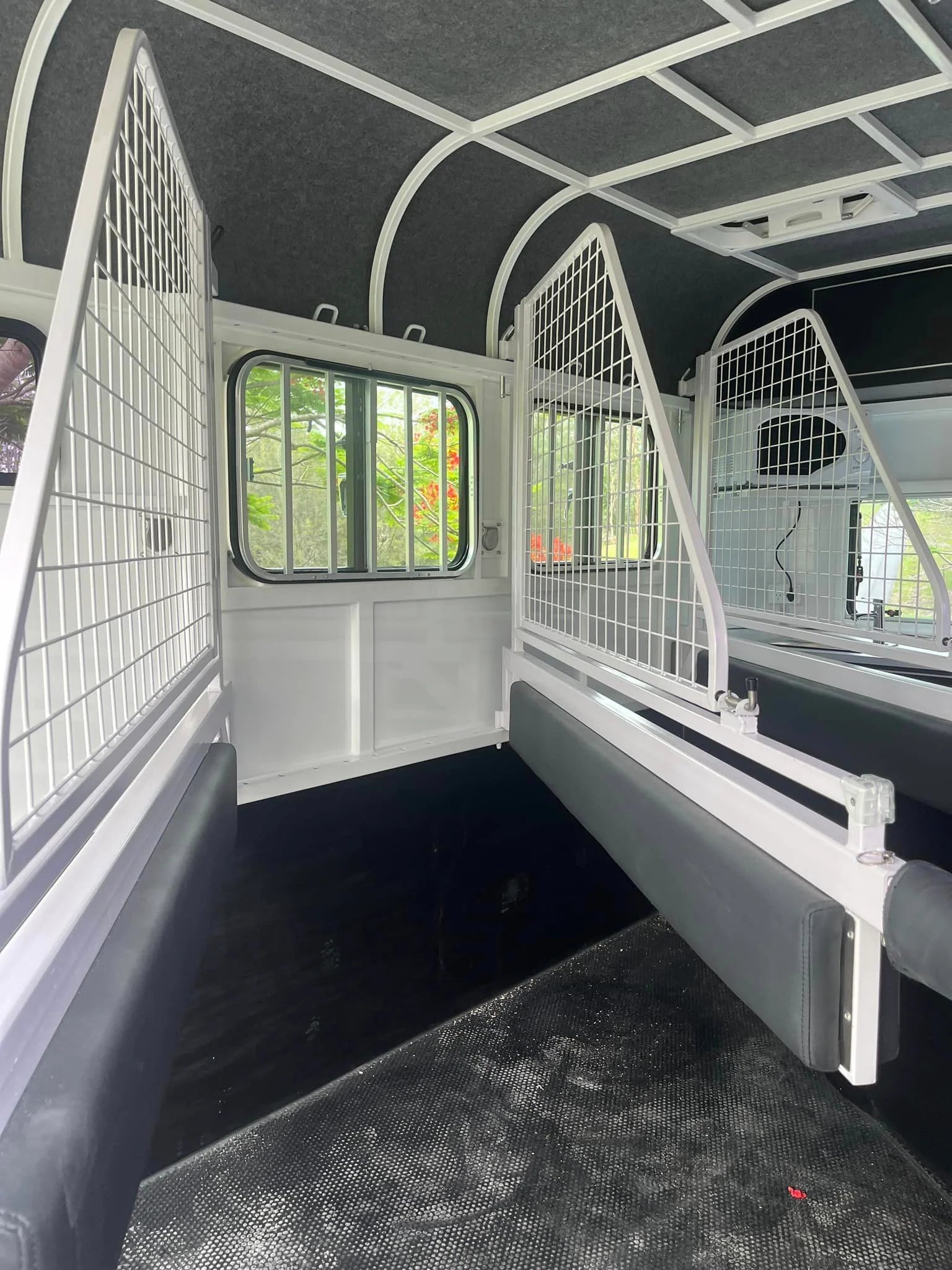 2HAL-L600 SN Prestige Series Deluxe Package