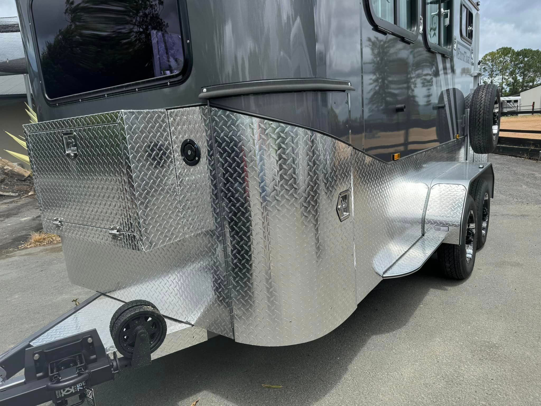2HAL-L600 SN Prestige Series Standard Package