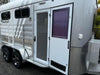 2HAL-L860 Deluxe package with kitchen and caravan door