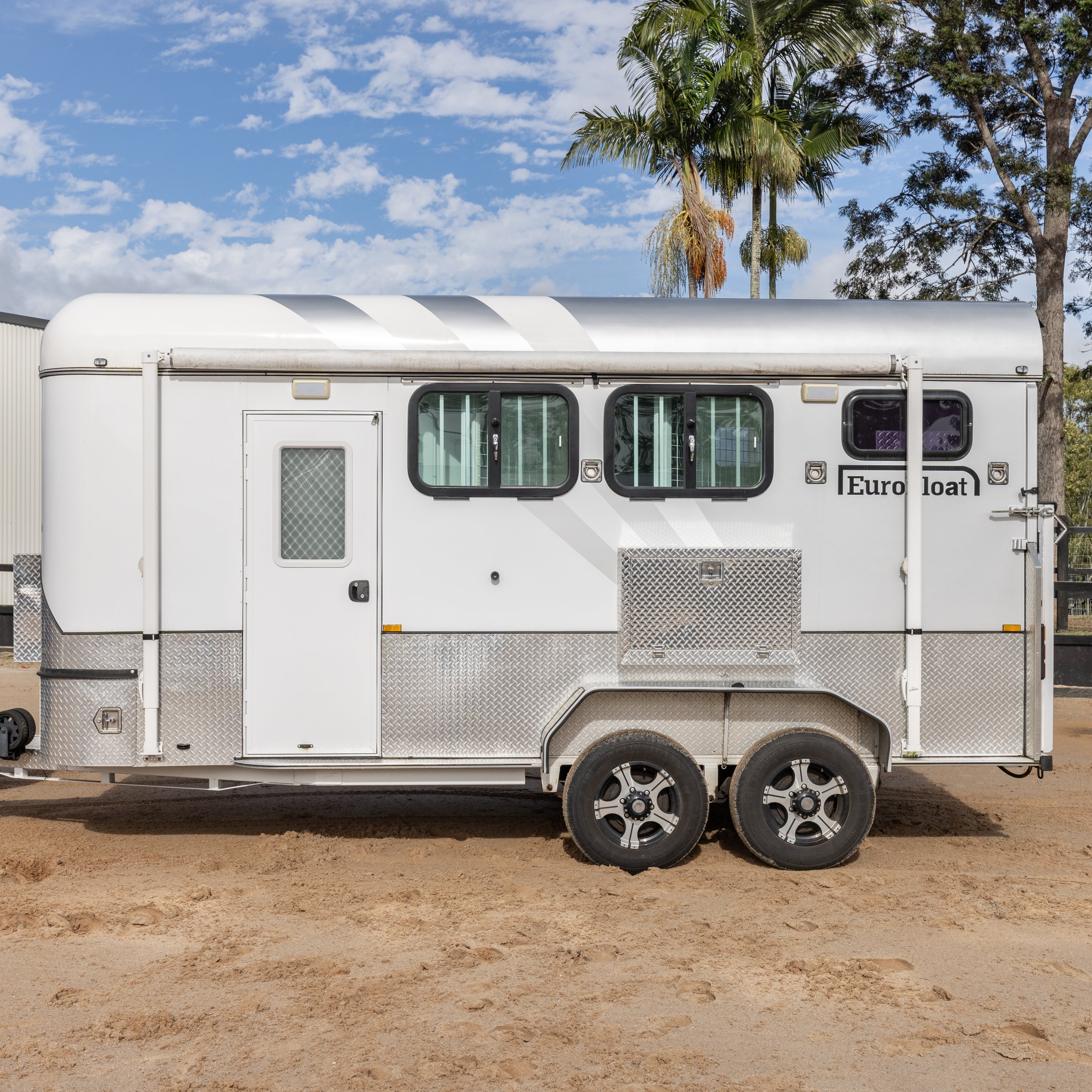 Overnighter Compact Series 2HAL-O SN (2.0) 4900 RB-DW SH26.18.5